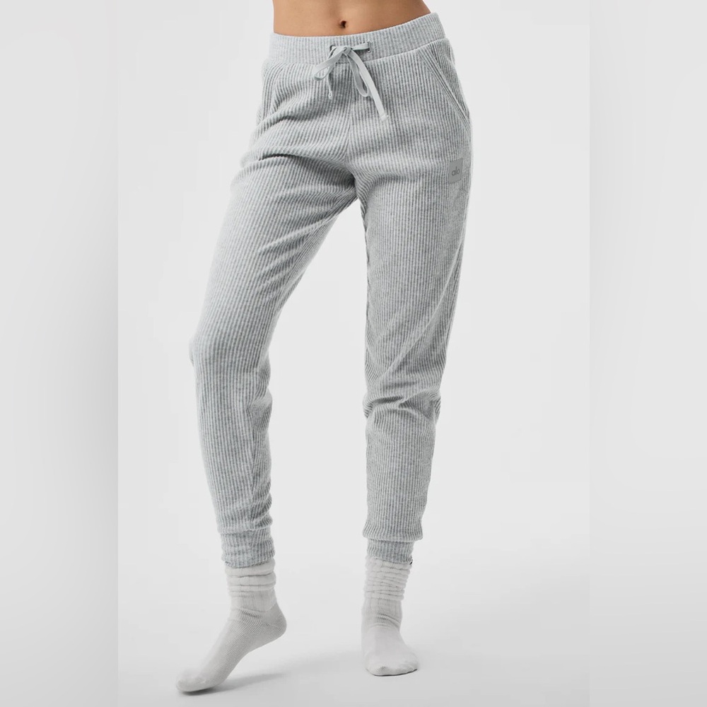 Alo Yoga Muse Sweatpant Athletic Heather Grey Size Medium